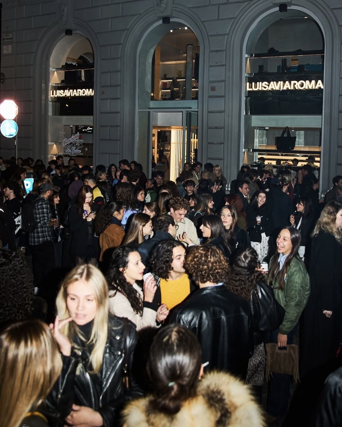 Bacioni a Firenze da Luisa — 2nd Edition Luisaviaroma | Via dei Tosinghi 52r, Firenze