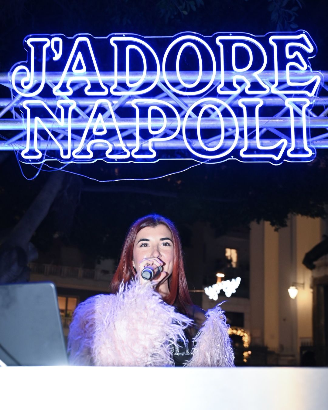 J'Adore Napoli 2500 Gran Finale Piazza San Pasquale, Napoli | Image 5377