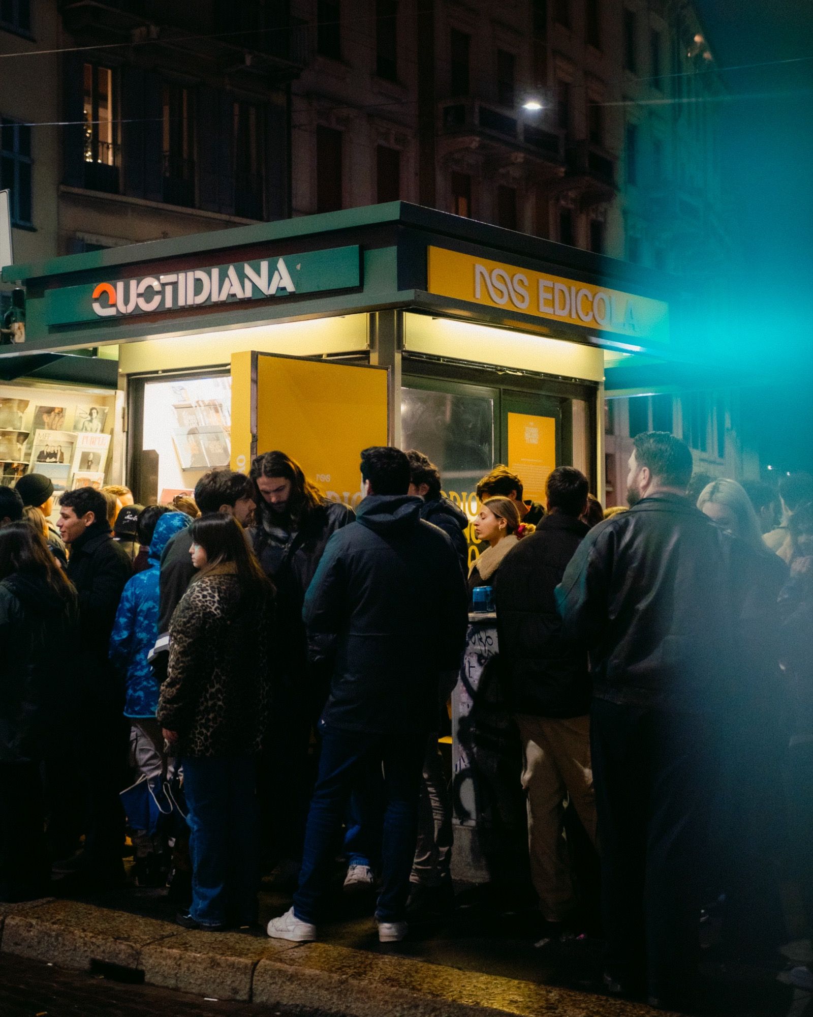 Come è andato il party finale di nss edicola Un ultimo saluto all'edicola in Corso Magenta | Image 489447