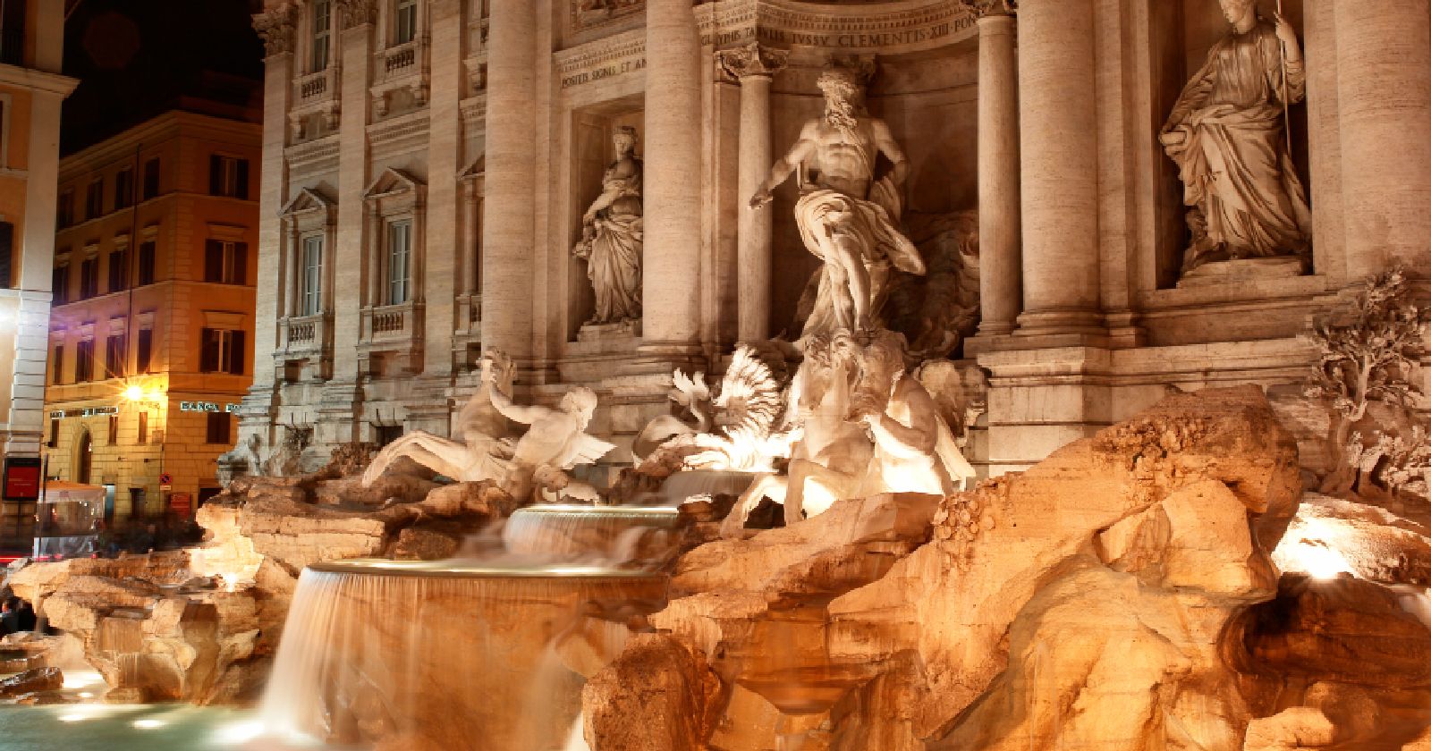 Fontana di Trevi a pagamento dal 2026: quanto costa il biglietto e ...