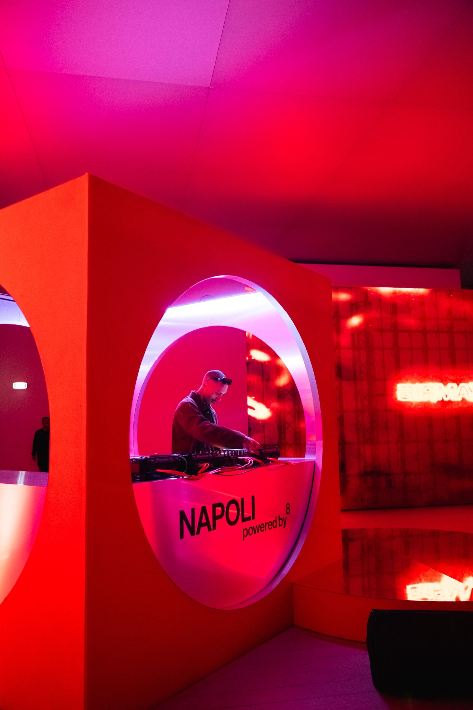Here's what went down in Naples at the Foot Locker for Nike Air Max Dn8 event When futuristic design meets architectural brutalism | Image 560979