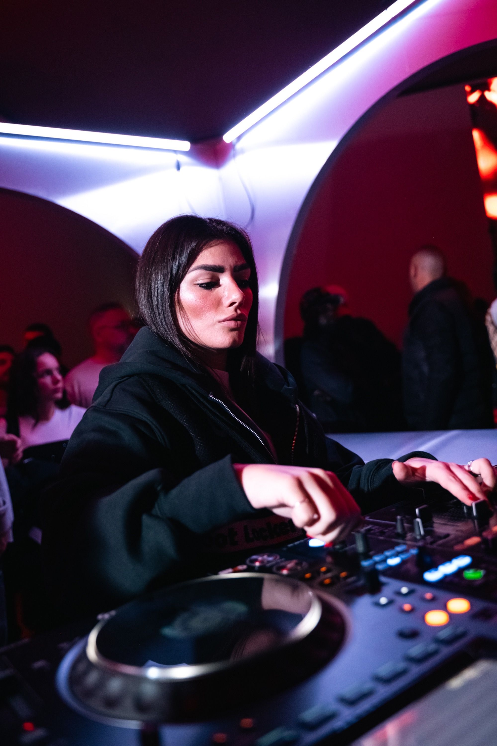 Here's what went down in Naples at the Foot Locker for Nike Air Max Dn8 event When futuristic design meets architectural brutalism | Image 560911