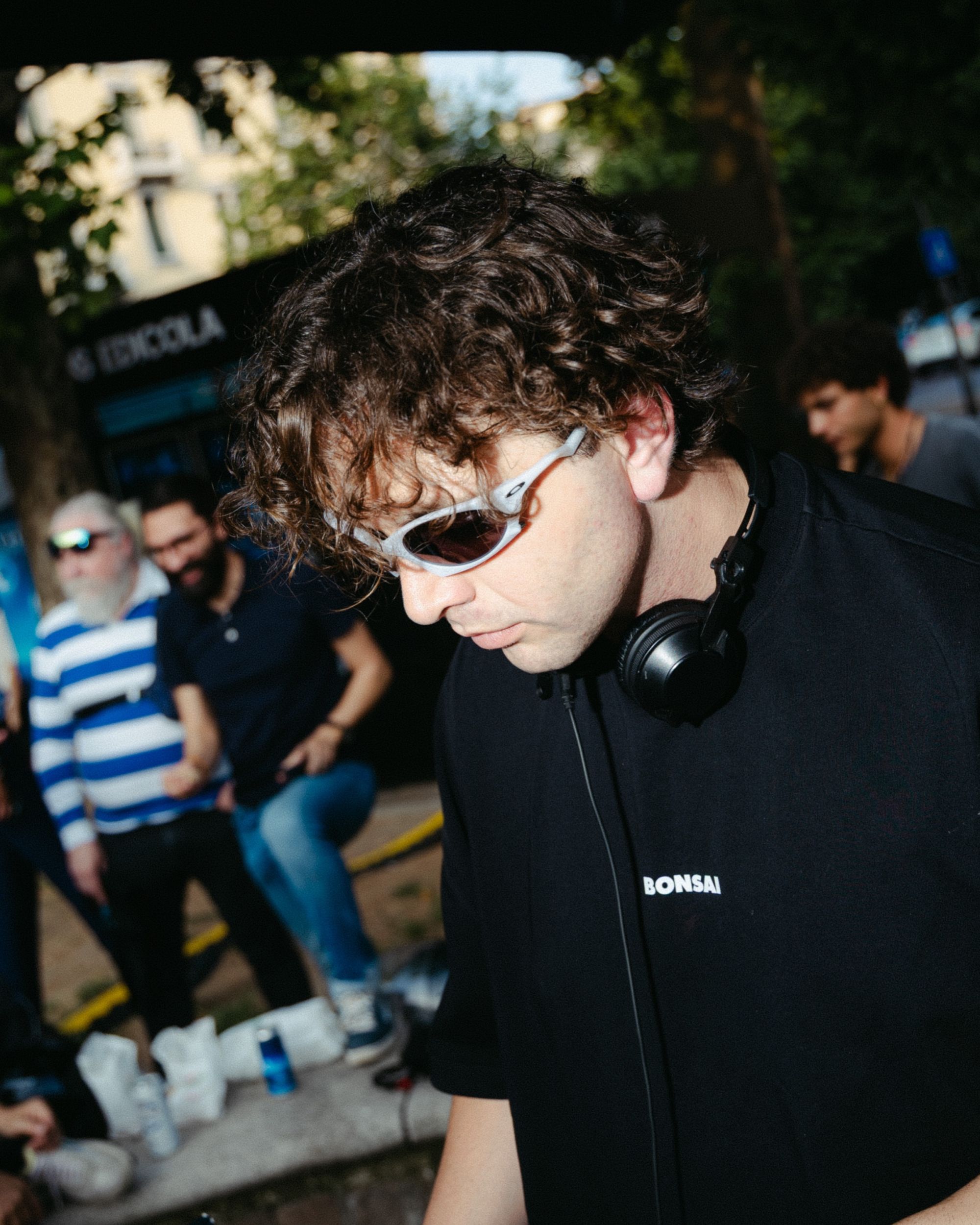 What went down at Oakley's “Artifacts from the Future” event at nss edicola For the occasion, our newsstand also became futuristic | Image 569537