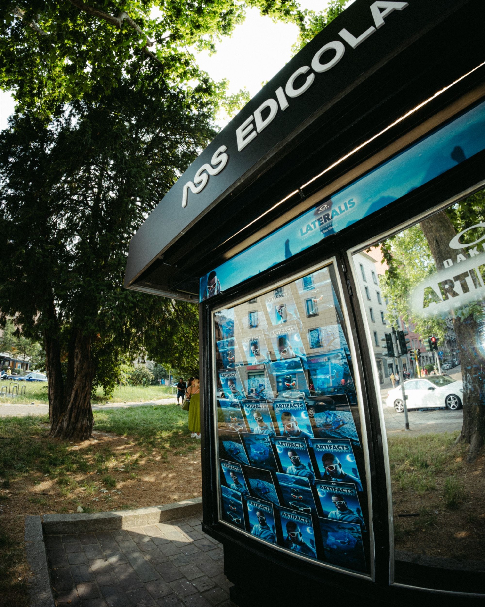 What went down at Oakley's “Artifacts from the Future” event at nss edicola For the occasion, our newsstand also became futuristic | Image 569568