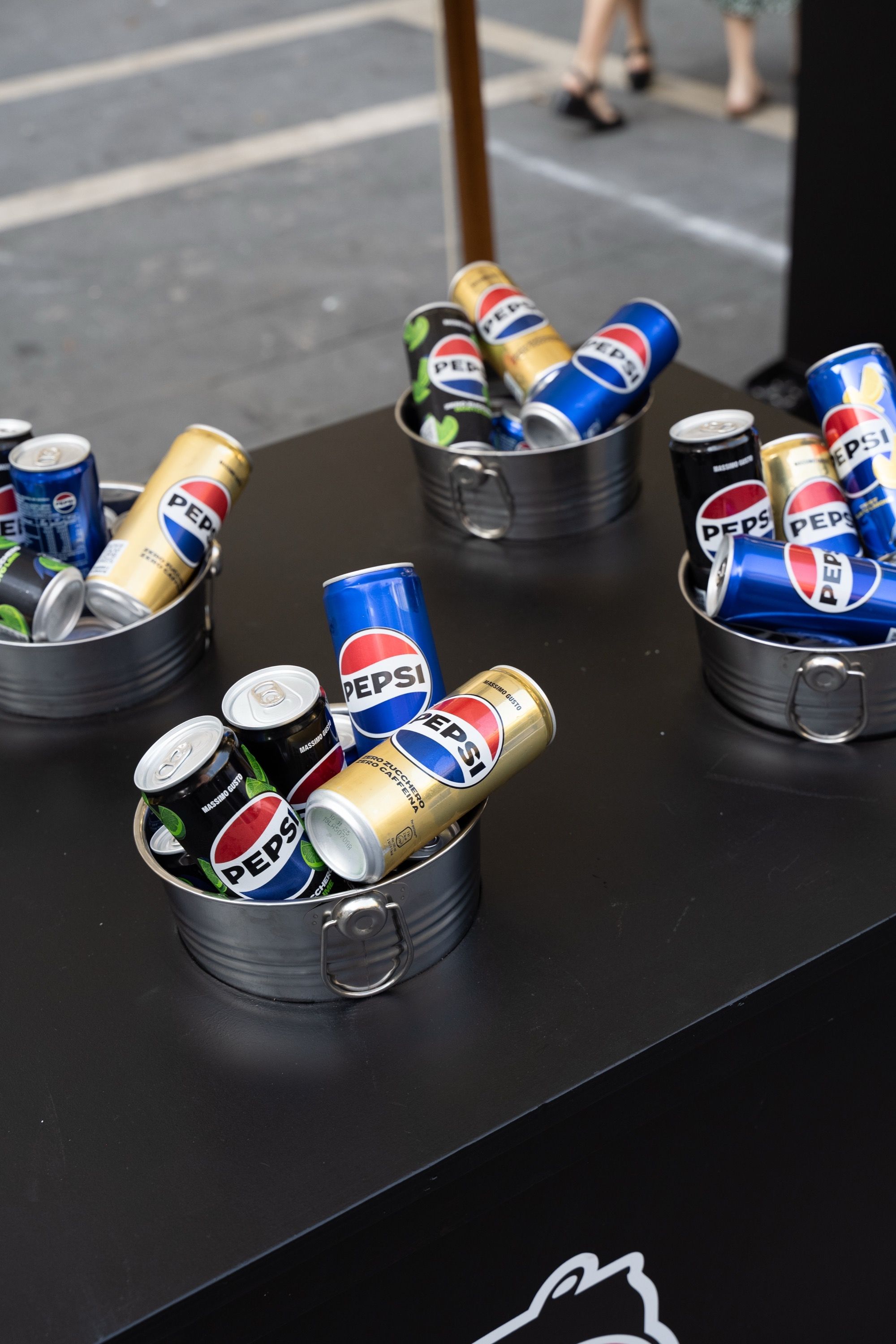 Here's what went down at the nss edicola and Pepsi event in Naples 'For The Love of Italian Music' turned Piazza San Pasquale into an open-air club | Image 572060