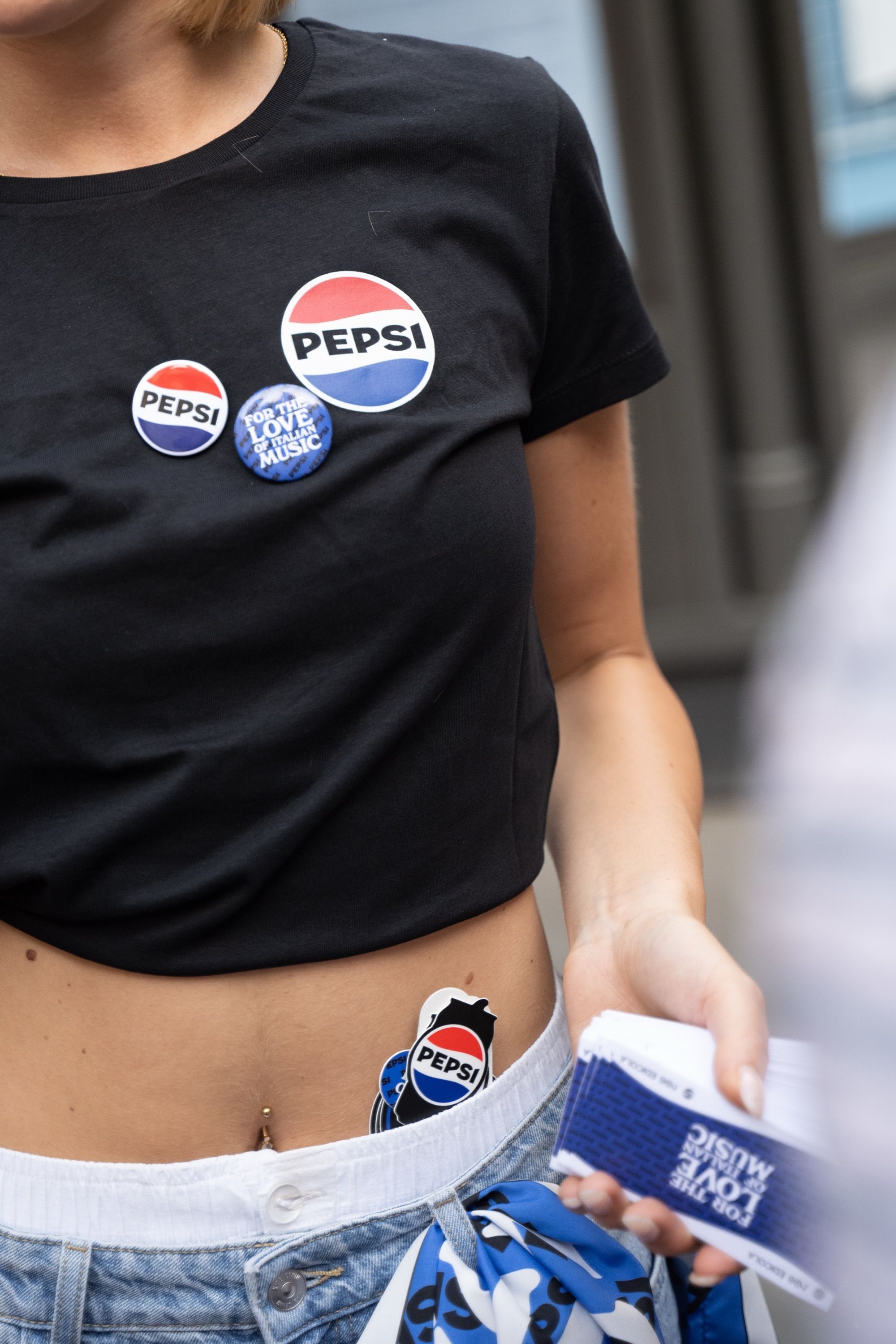Here's what went down at the nss edicola and Pepsi event in Naples 'For The Love of Italian Music' turned Piazza San Pasquale into an open-air club | Image 572053