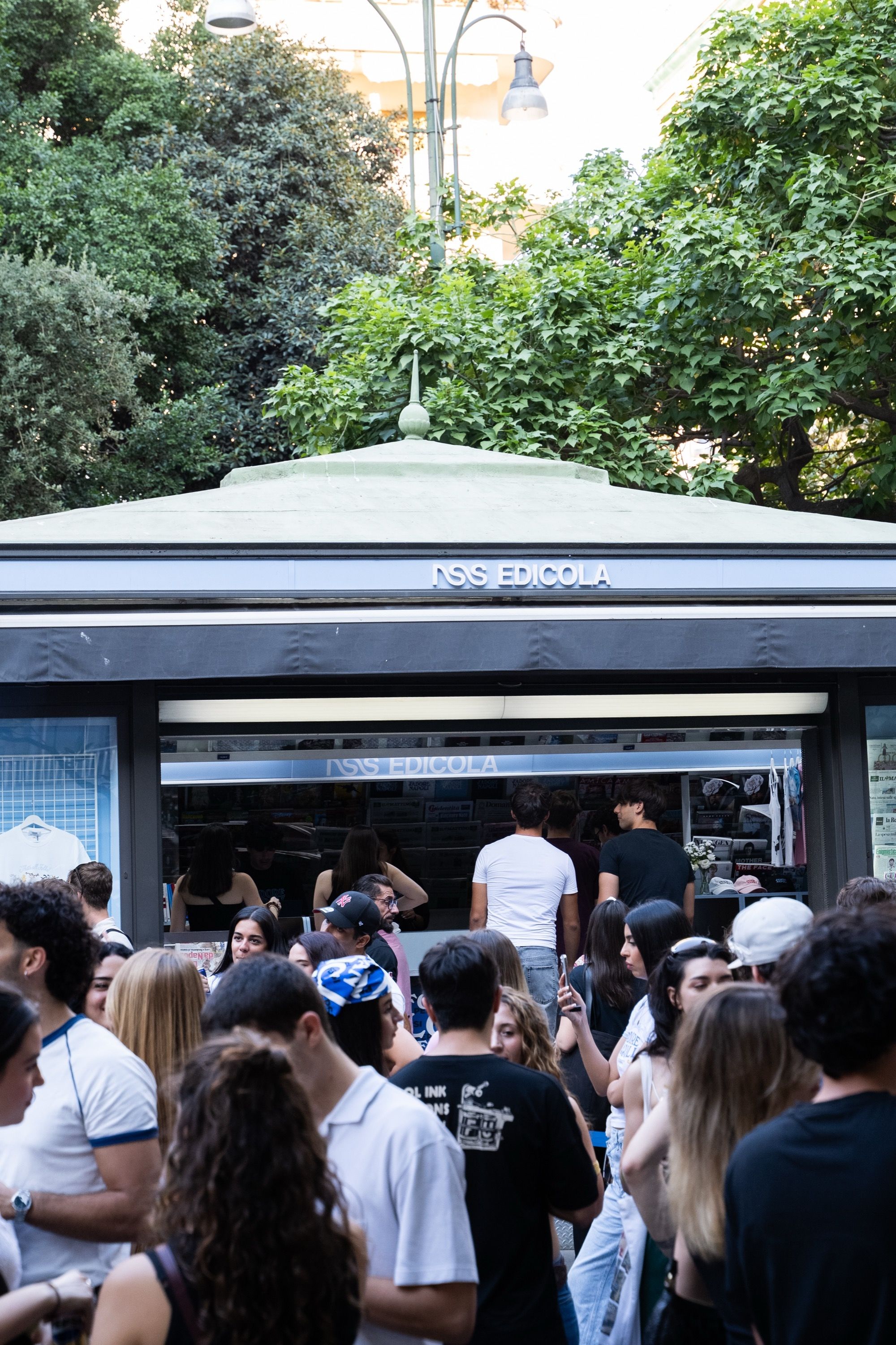 Here's what went down at the nss edicola and Pepsi event in Naples 'For The Love of Italian Music' turned Piazza San Pasquale into an open-air club | Image 572038