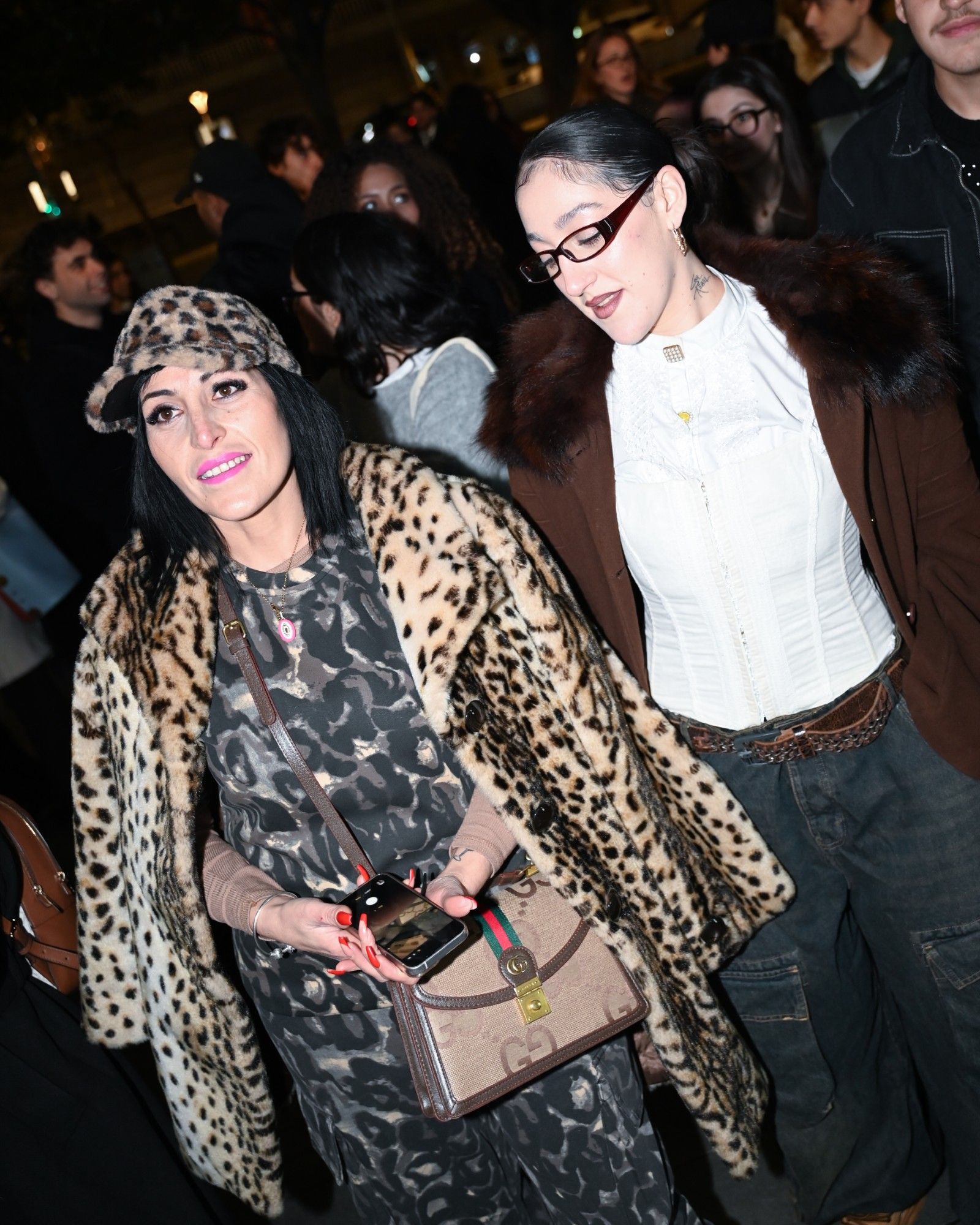 What went down at the X-Factor meet & greet at nss edicola in Naples Crowds of fans, waiting for the final, met four of the most popular former contestants | Image 593921