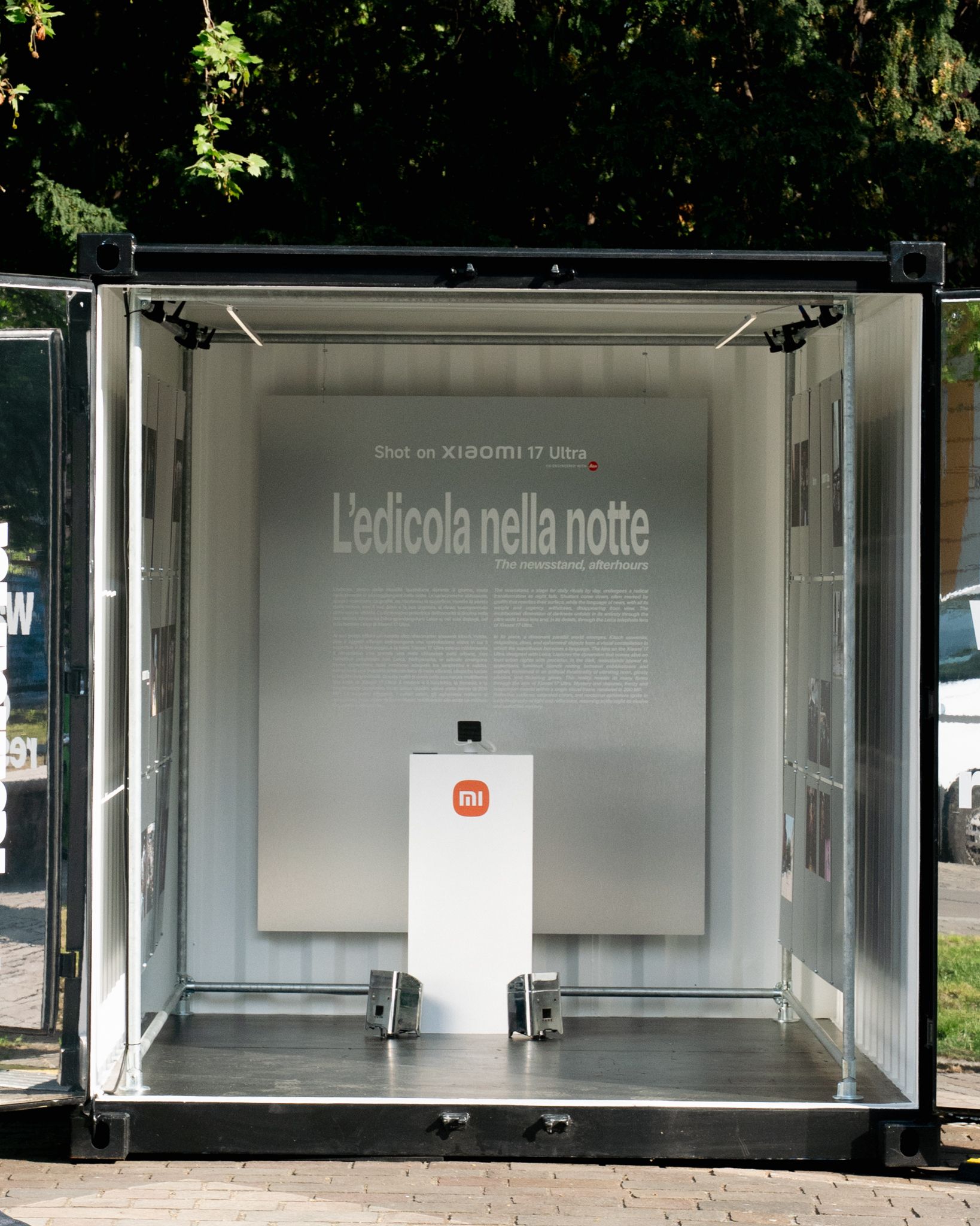 nss edicola e Xiaomi presentano L’edicola nella notte alla Milano Design Week 2026 Con il free press Edicola Italiana ed una mostra dedicata