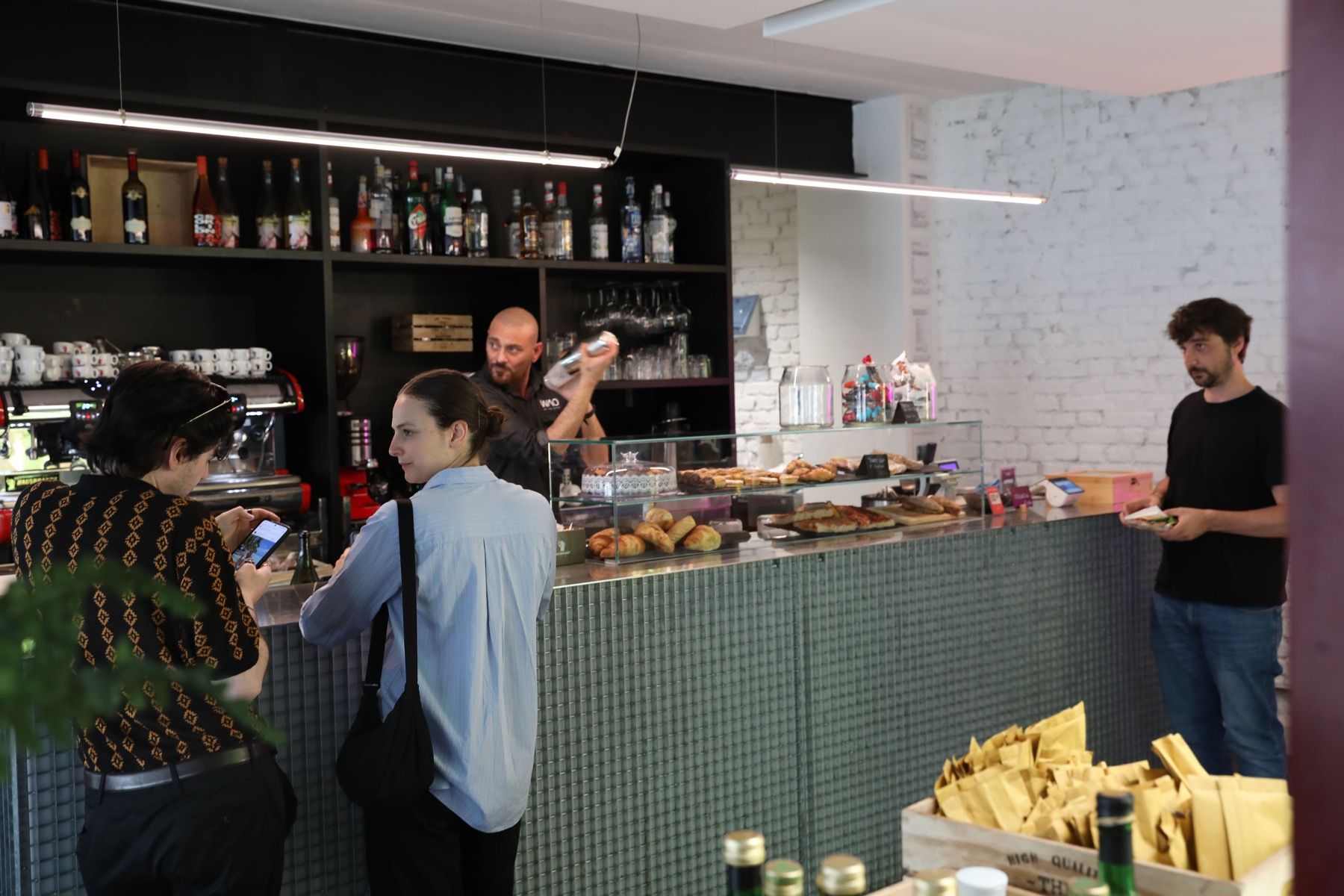 American Express presenta “Itinerari Milanesi: 30 attività che stanno ridisegnando la città” La guida dedicata alla prossima generazione di esercizi commerciali a Milano | Image 618945