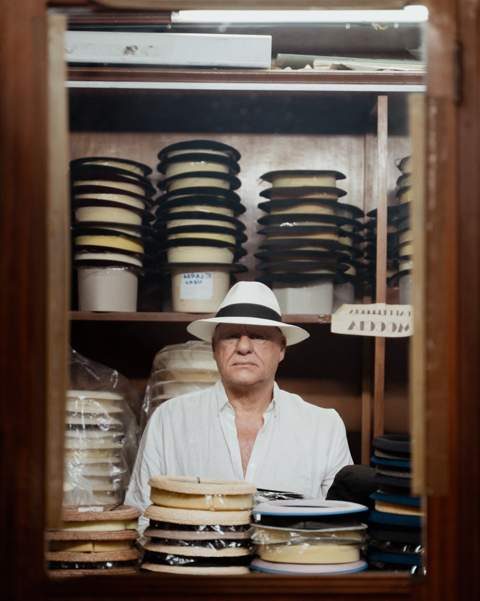 «Quella volta che rubai un libro a Peppe Lanzetta», Edgardo Pistone intervista Peppe Lanzetta Estratto da Cinema Napoletano, il secondo free press di nss edicola | Image 619195