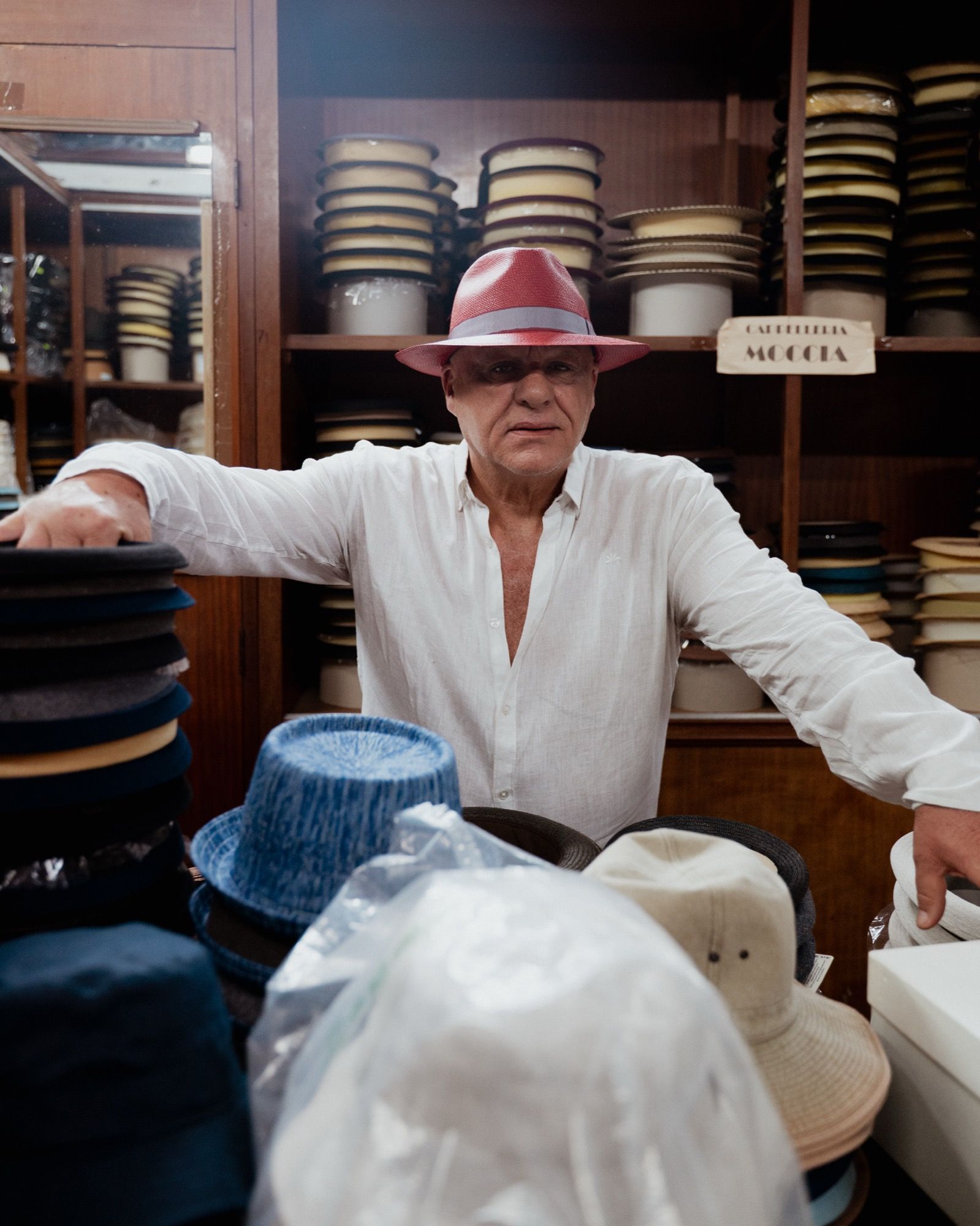 «Quella volta che rubai un libro a Peppe Lanzetta», Edgardo Pistone intervista Peppe Lanzetta Estratto da Cinema Napoletano, il secondo free press di nss edicola | Image 619189