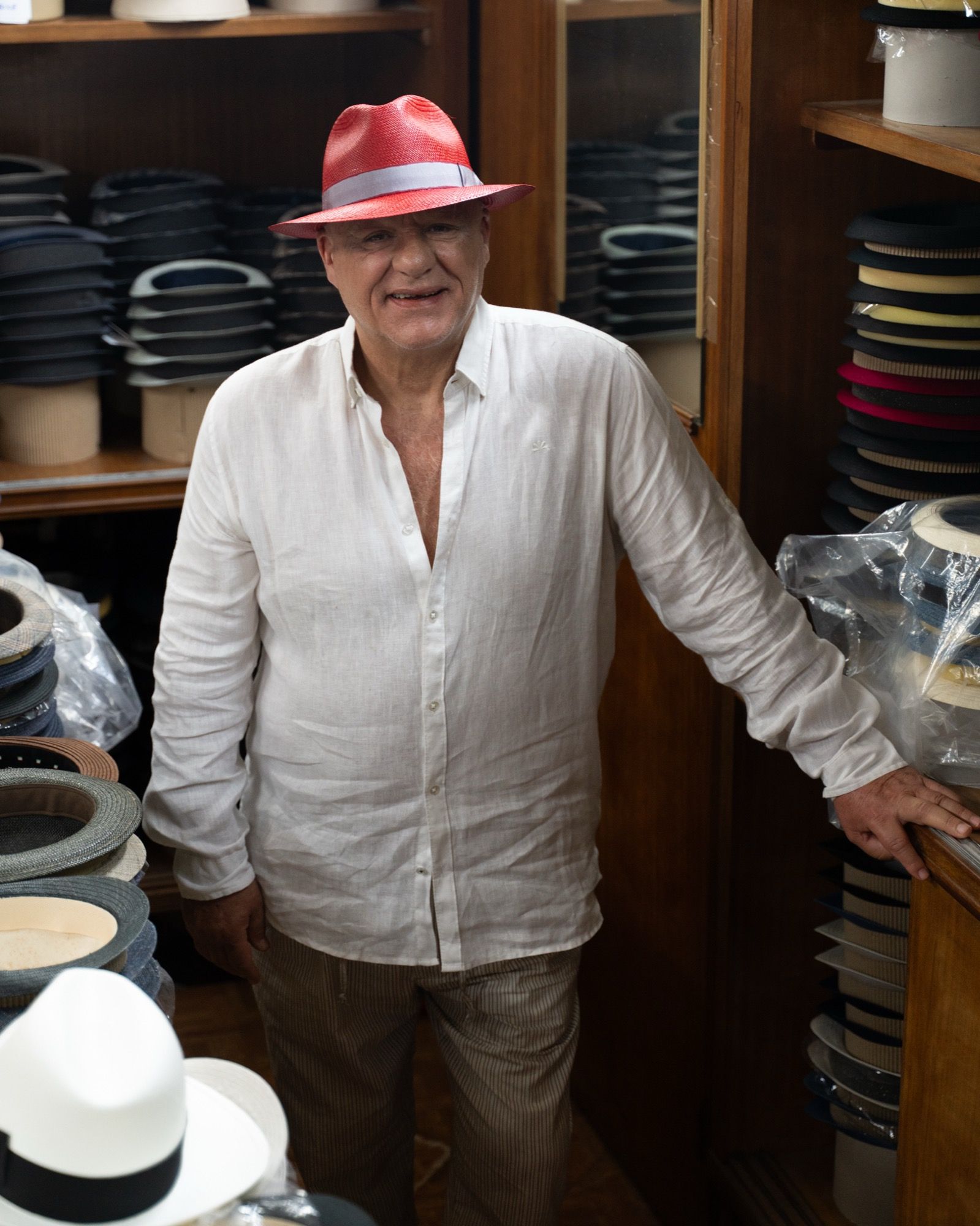 «Quella volta che rubai un libro a Peppe Lanzetta», Edgardo Pistone intervista Peppe Lanzetta Estratto da Cinema Napoletano, il secondo free press di nss edicola | Image 619187