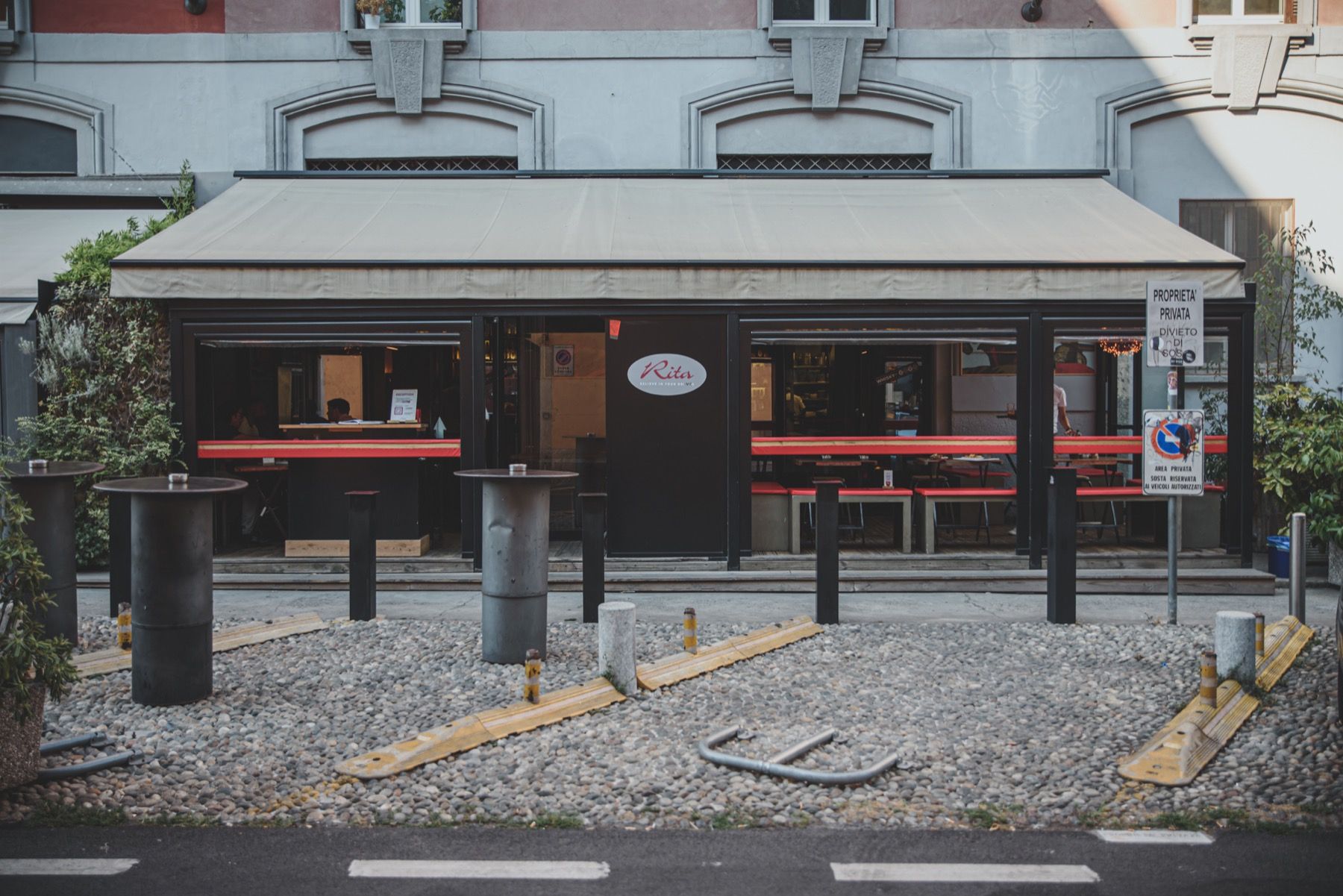5 posti dove mangiare a Milano con la guida Shop Small 2026 Parte di “Itinerari Milanesi: 30 attività che stanno ridisegnando la città”, la nuova guida di American Express | Image 619262