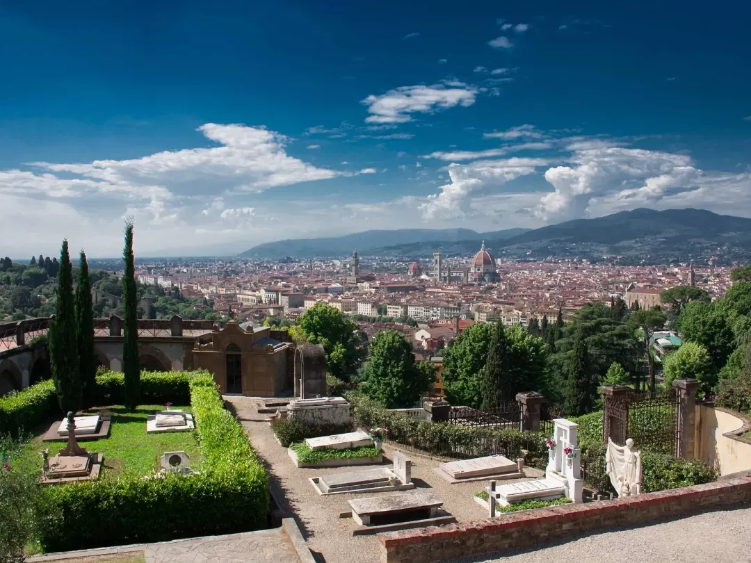 I migliori cimiteri da visitare quest'estate Cinque luoghi per poter scoprire il lato più vivo della memoria | Image 619677