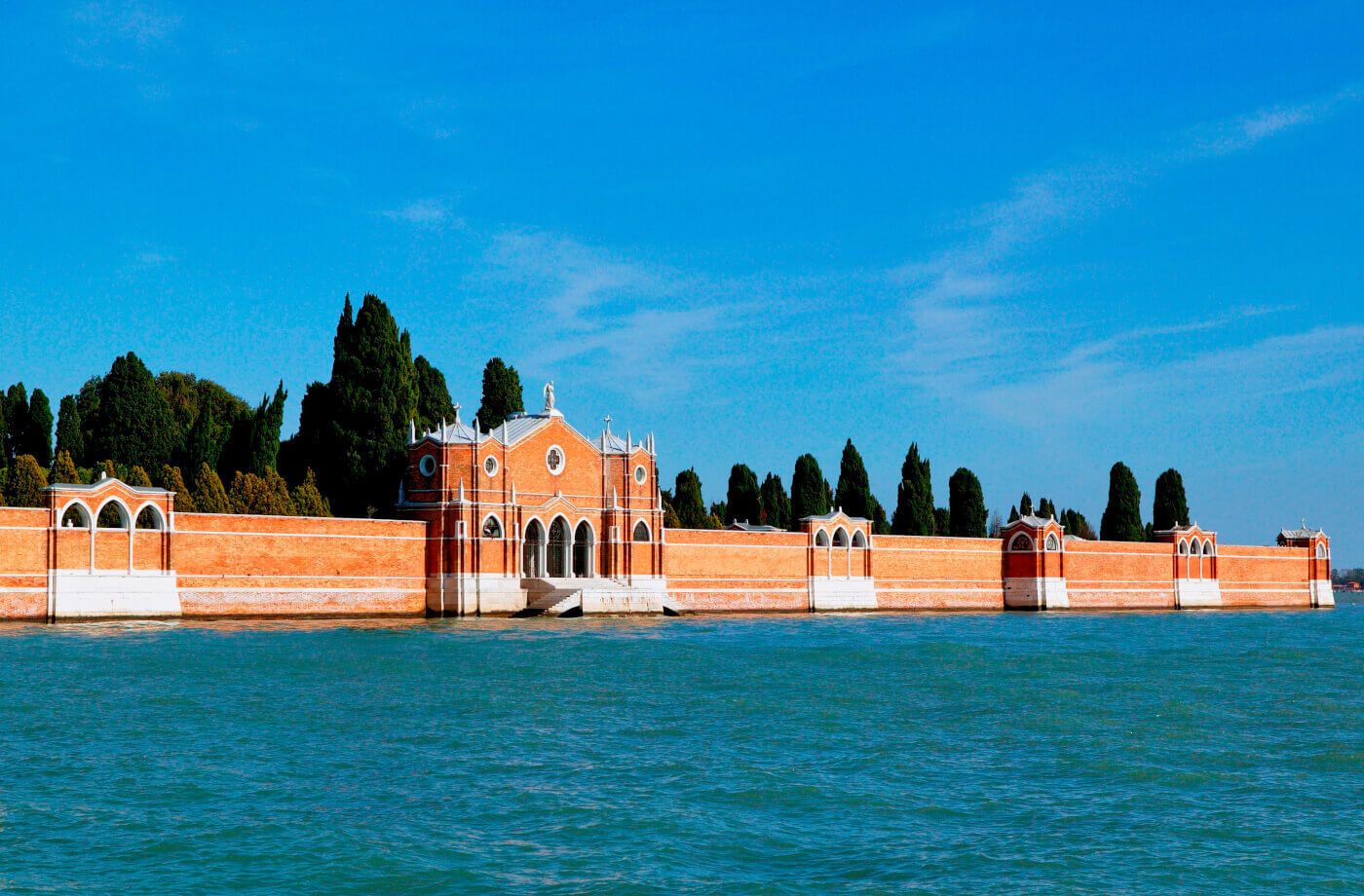 I migliori cimiteri da visitare quest'estate Cinque luoghi per poter scoprire il lato più vivo della memoria | Image 619676