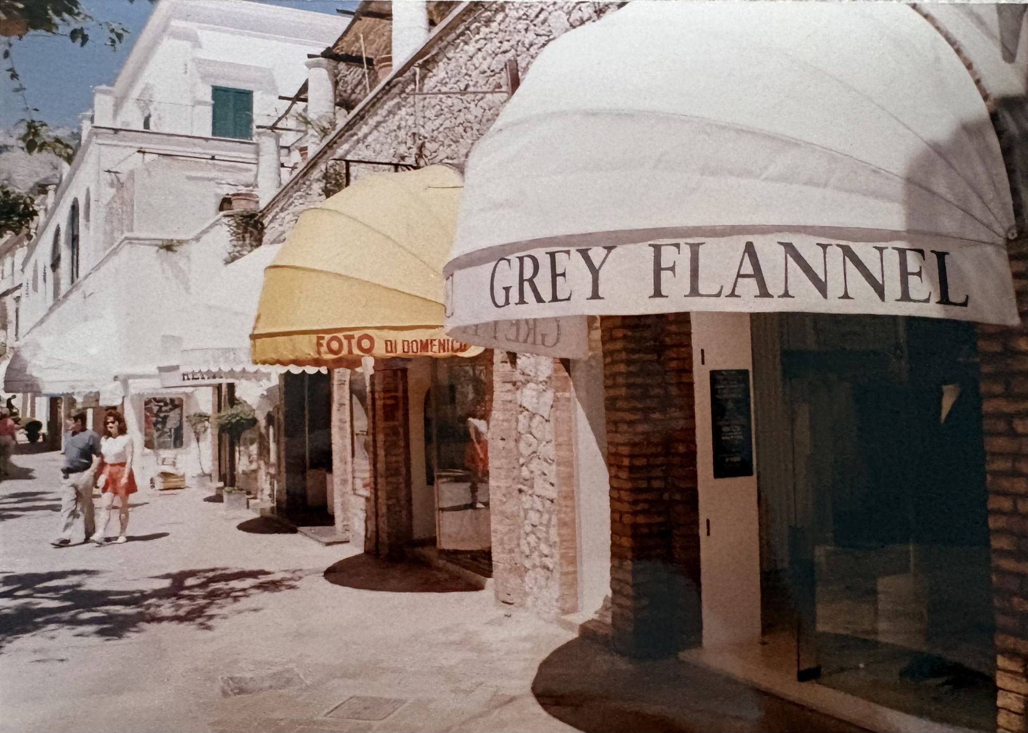 RussoCapri è la boutique che ha fatto la storia di Capri Capri C’est Chic by nss edicola celebra la tradizione e l'allure mediterraneo | Image 619828