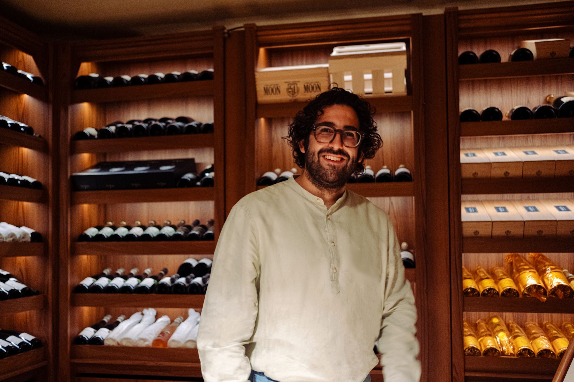 Dalla Gioconda è il posto dove salutare l'estate Tra il nuovo cocktail bar e l'arte di Jacopo Di Cera, la stagione del retreat di Gabicce Monte si chiude il 29 agosto | Image 620010