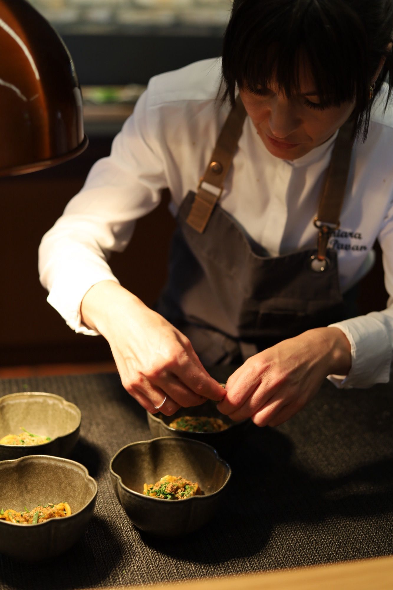 «Fare alta cucina oggi significa avere una responsabilità», intervista a Chiara Pavan La chef che al Festival della Mente racconta come cambiamento climatico e biodiversità stanno trasformando l’alta cucina | Image 620073