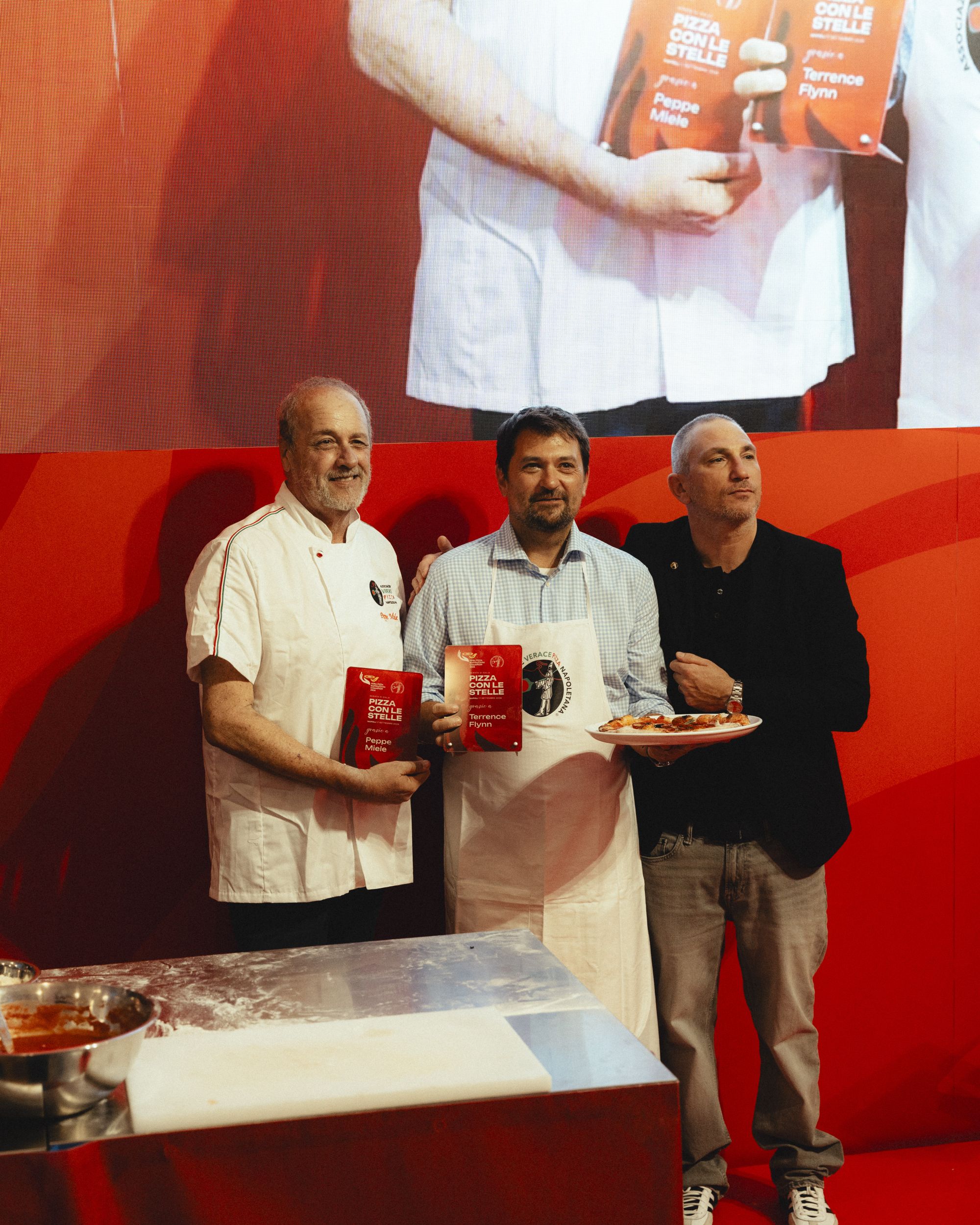 Neapolitan pizza now has its own Fashion Week In September, Naples brought together pizza makers from around the world, confirming that pizza is now one of the strongest pillars of Made in Italy | Image 620257