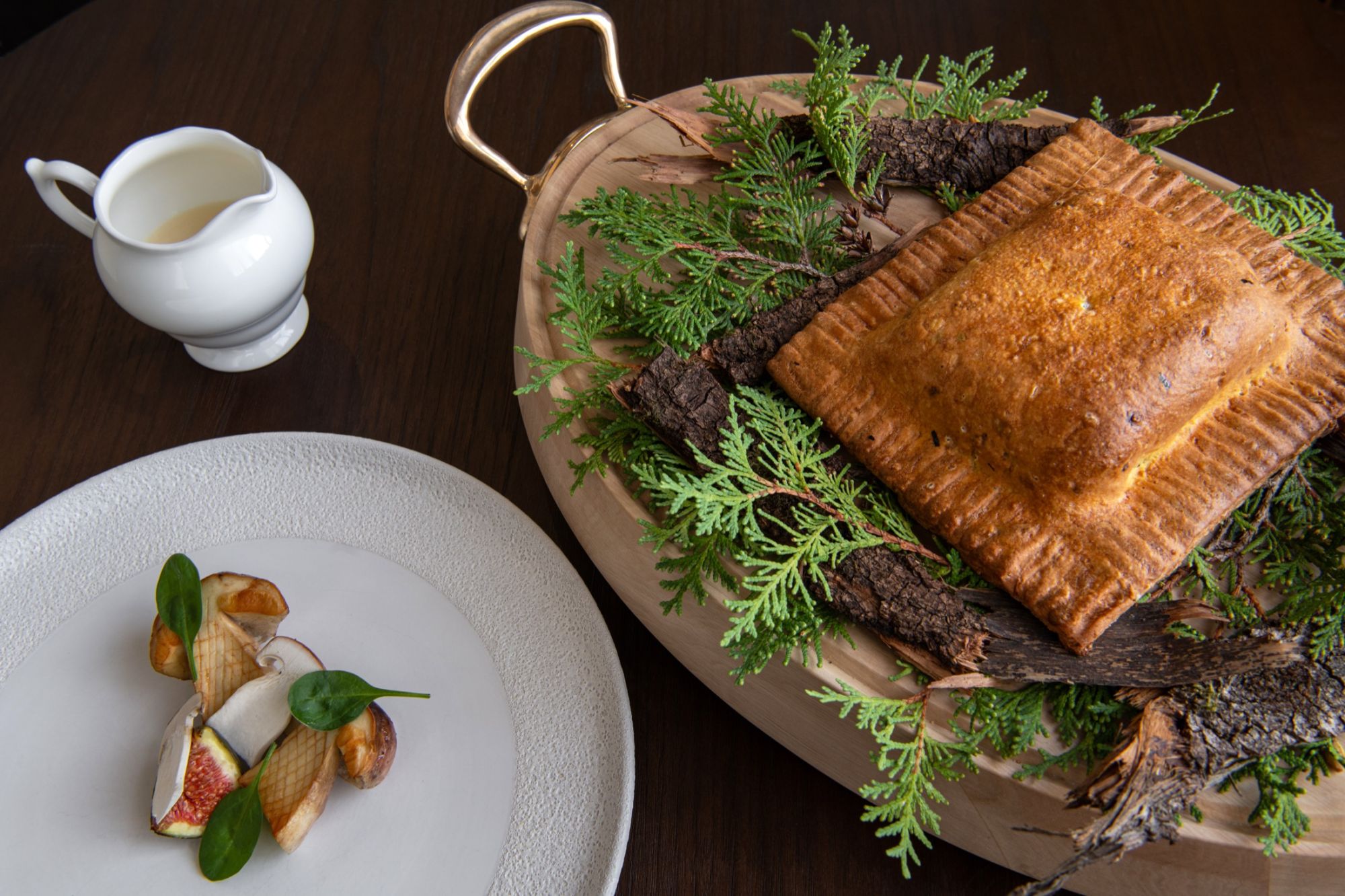 «Le idee migliori nascono da ciò che non conosci ancora», intervista a Mauro Colagreco Dal Mirazur al Lago di Como, lo chef argentino racconta Cetino e una cucina costruita tra nuovi ingredienti, tradizioni locali e geografie personali | Image 620301