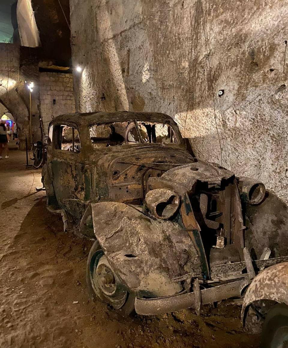 Tutto quello che l'Italia ha nascosto sottoterra Un tour di cinque città sotterranee destinate a ogni scopo | Image 620695